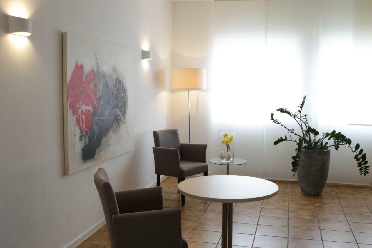 Gärtringen Hotel Baeren מראה חיצוני תמונה